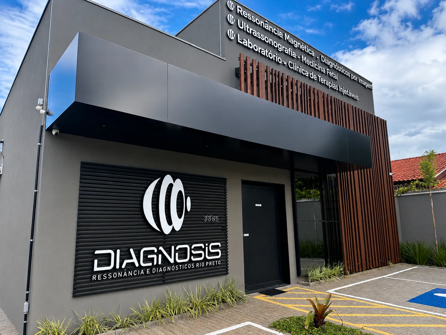 Fachada da Diagnosis Rio Preto em São José do Rio Preto